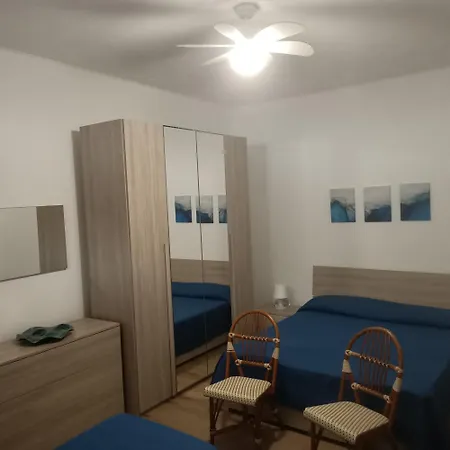 Apartment Casa L'angolo Sul Mare - Housing *