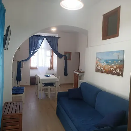 Apartment Casa L'angolo Sul Mare - Housing *